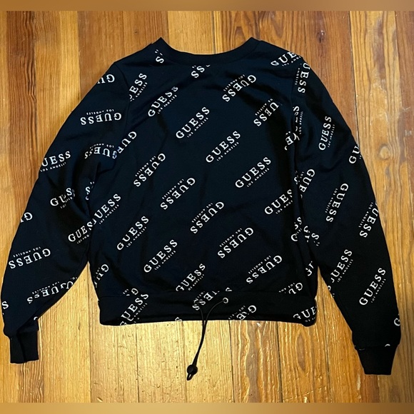 small guess crewneck - Picture 5 of 8